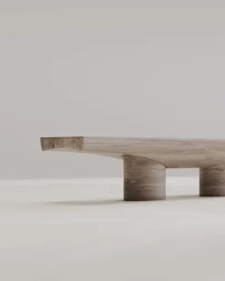 Abraccio Bank von Studio Narra