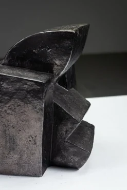 Abstrakte Skulptur von Cor Dam