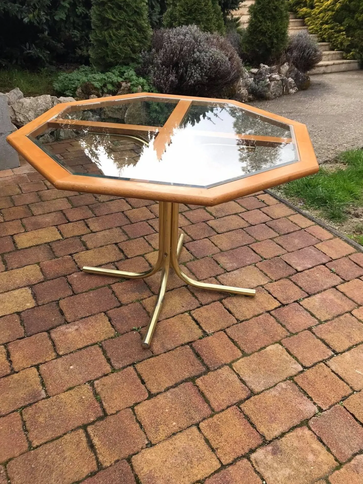 Achteckiger Esstisch aus Messing & Glas