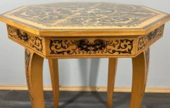 Achteckiger französischer Vintage Schmucktisch mit Spieluhr