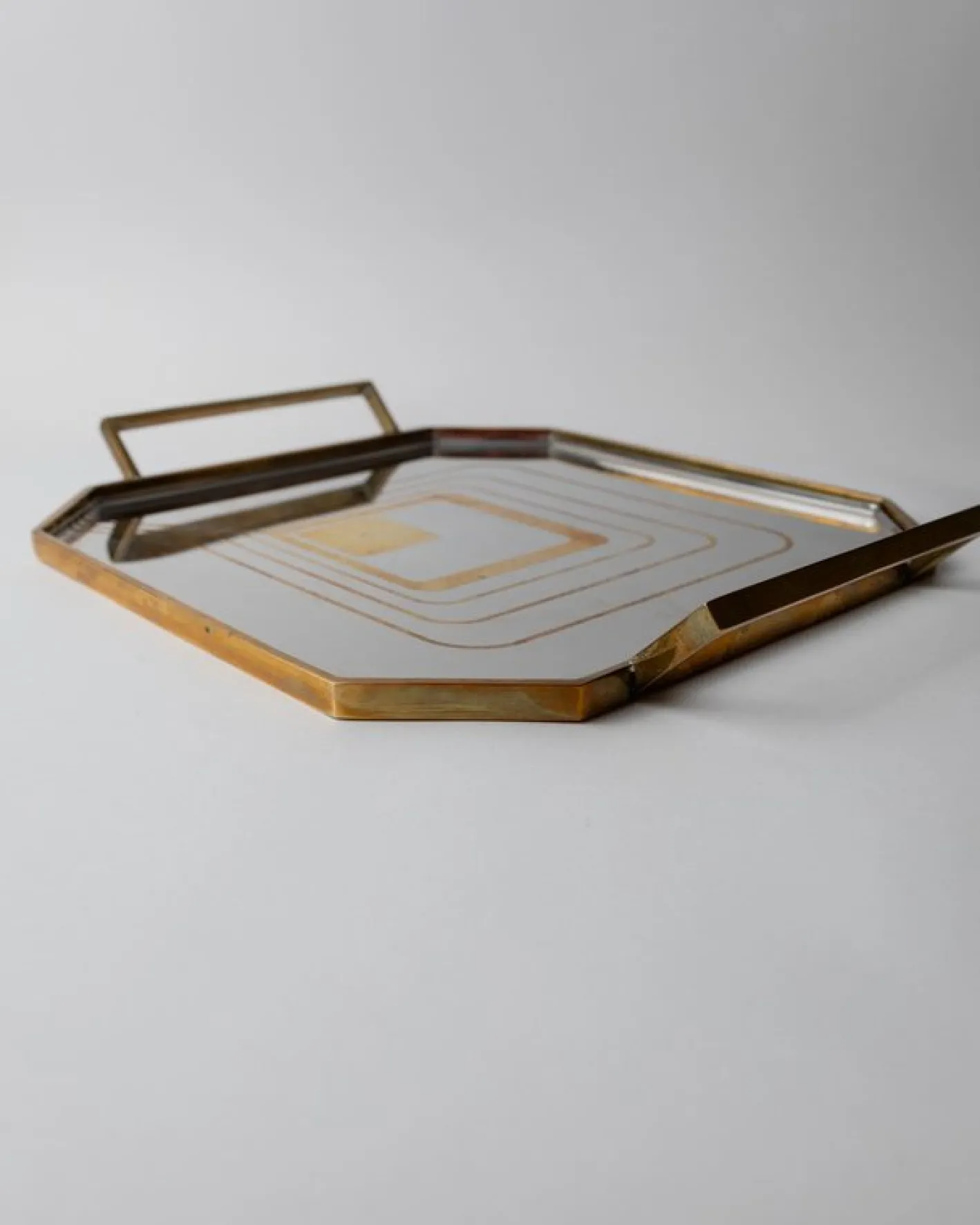 Achteckiges Mid-Century Tablett aus Edelstahl mit Messingrand, 1970er