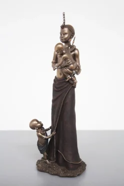 Afrikanische Statue Mama Africa Masai, Limited Edition, 2004, Harz