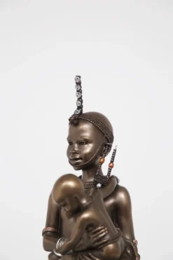 Afrikanische Statue Mama Africa Masai, Limited Edition, 2004, Harz