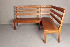 Alpine Eckbank aus Eiche mit christlicher Symbolik, 1930er, 2er Set