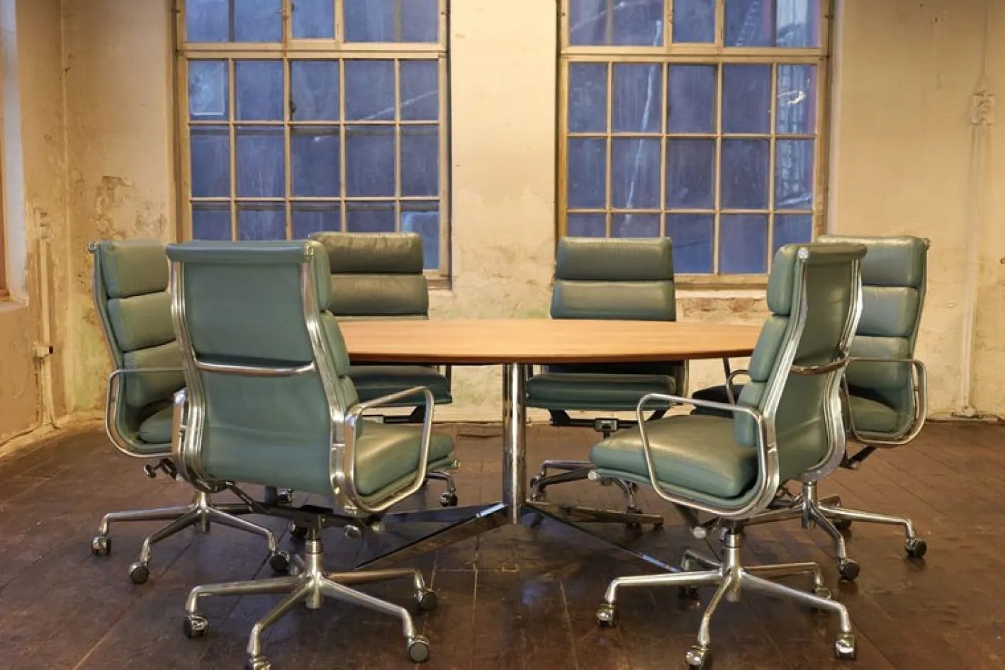 Aluminium Group Soft Pad Chair Modell EA437 von Eames