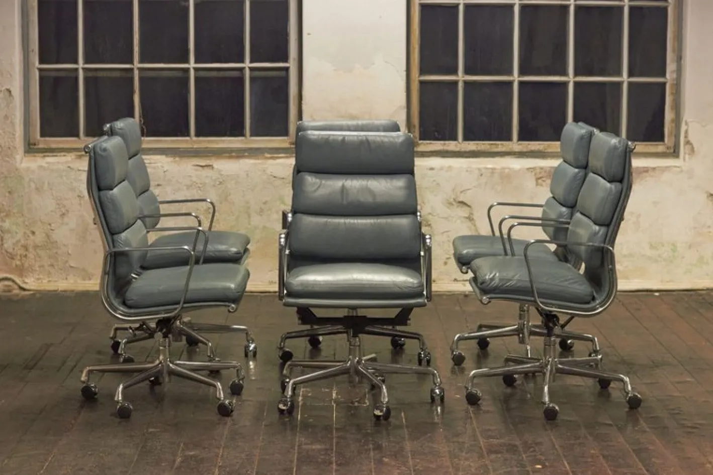 Aluminium Group Soft Pad Chair Modell EA437 von Eames