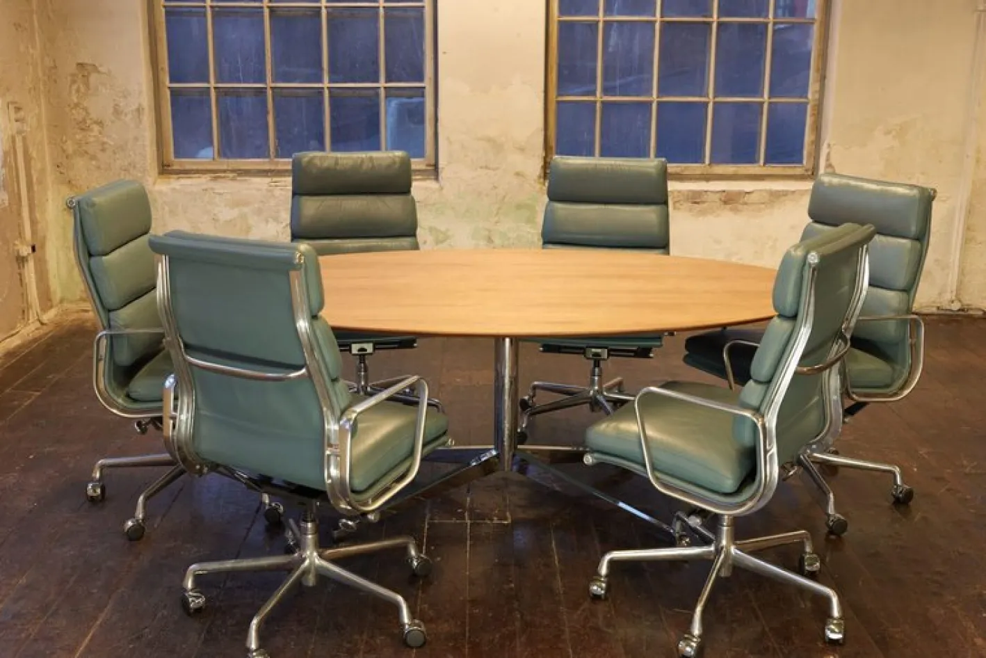 Aluminium Group Soft Pad Chair Modell EA437 von Eames