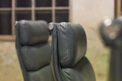 Aluminium Group Soft Pad Chair Modell EA437 von Eames