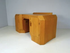 Anthroposophischer Schreibtisch mit Armlehnstuhl Felix Kayser zugeschrieben, 2er Set