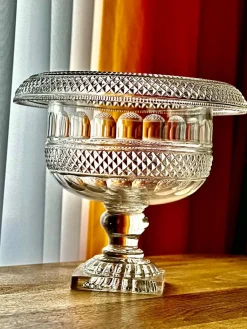 Antike anglo-irische Schale aus geschliffenem Glas