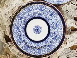 Antike Blue Lily Series Butterdose von Royal Worcester, 1881