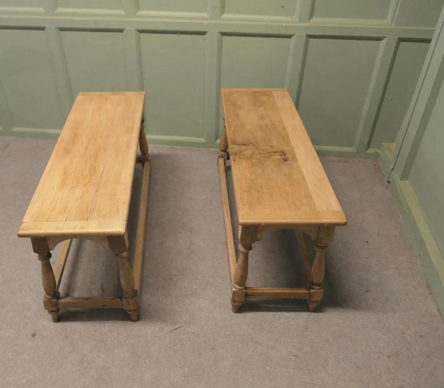 Antike Bänke aus gebleichter Eiche, 1910, 2er Set