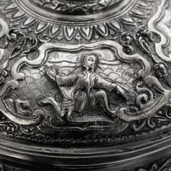 Antike burmesische Betel Box aus Silber auf Ständer, Rangeun, 1890