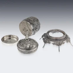 Antike burmesische Betel Box aus Silber auf Ständer, Rangeun, 1890