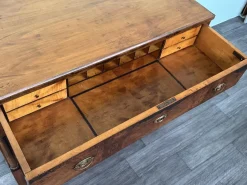 Antike deutsche Biedermeier Kommode aus Nussholz, 19. Jh
