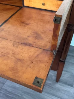 Antike deutsche Biedermeier Kommode aus Nussholz, 19. Jh