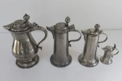 Antike deutsche Krüge aus Zinn, frühes 19. Jh., 4er Set