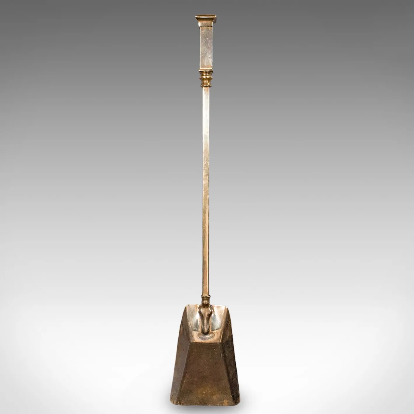 Antike englische Kaminbesteck aus Messing im viktorianischen Stil, 1900er, 3er Set