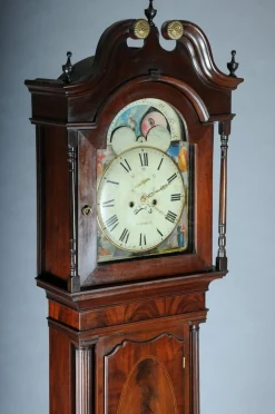 Antike englische Standuhr aus Mahagoni, 18. Jh.
