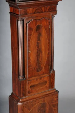 Antike englische Standuhr aus Mahagoni, 18. Jh.