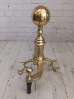 Antike Feuerhunde aus Messing, 2 . Set
