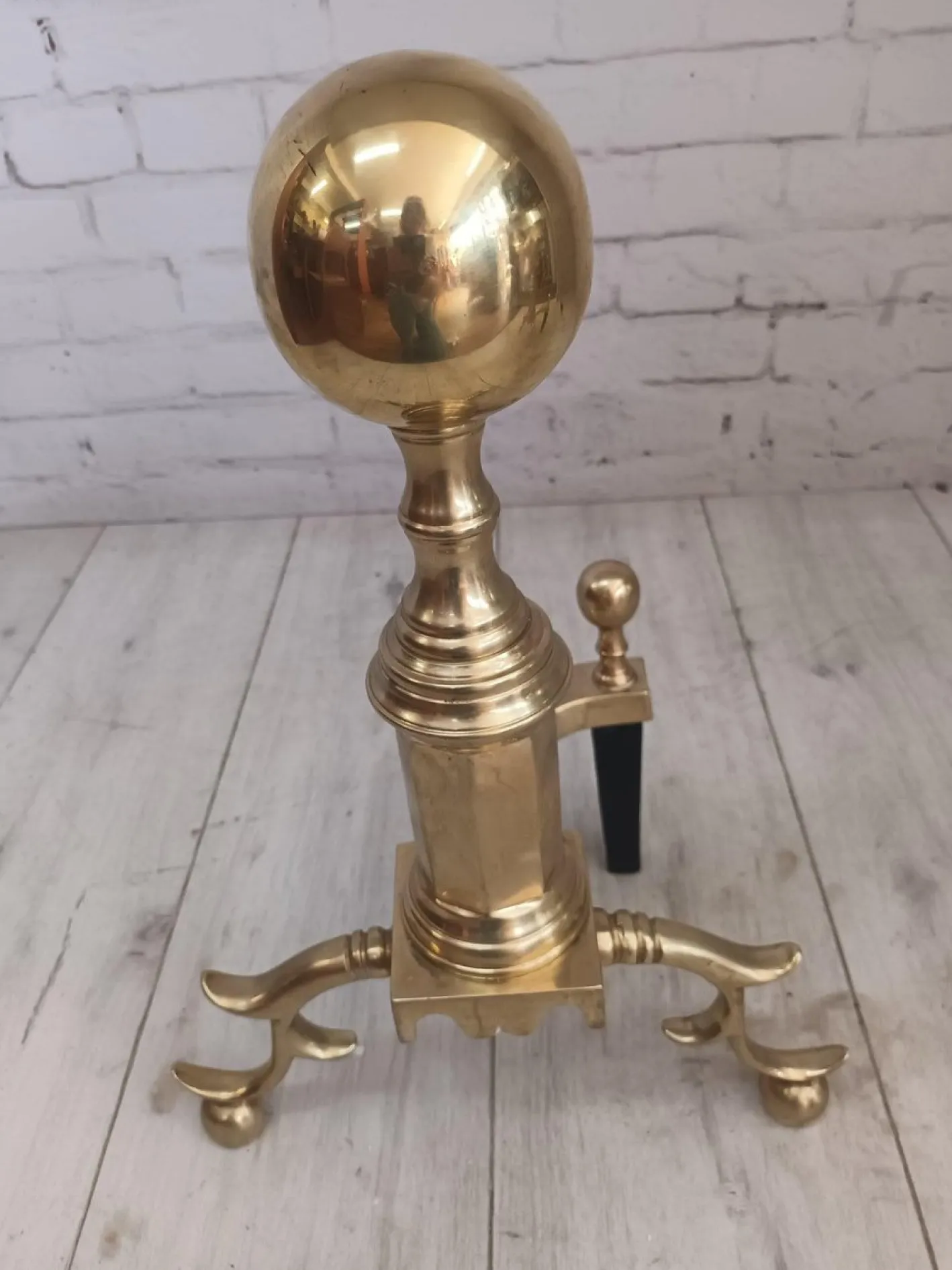 Antike Feuerhunde aus Messing, 2 . Set