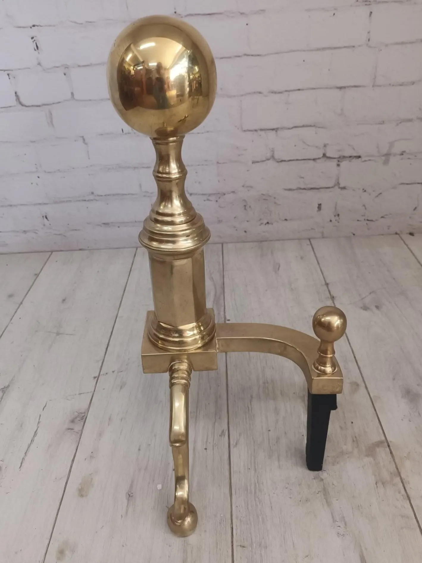 Antike Feuerhunde aus Messing, 2 . Set