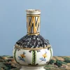 Antike Flasche mit Blumenmuster in Gelb & Schwarz, 1700er