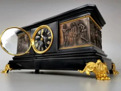 Antike französische Kaminuhr aus Bronze & Marmor von Ferdinand Barbedienne, 19. Jh