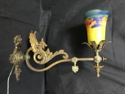 Antike französische Wandleuchte, 1850er