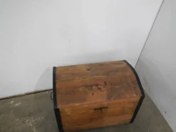 Antike Holztruhe
