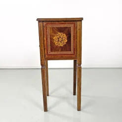 Antike italienische Nachttische aus Holz mit floralen Intarsien, 1750er, 2er Set