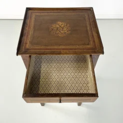Antike italienische Nachttische aus Holz mit floralen Intarsien, 1750er, 2er Set