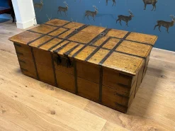 Antike Kommode aus Teak, 1840