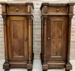 Antike Louis XVI Nachttische mit roter Marmorplatte, 1890er, 2er Set