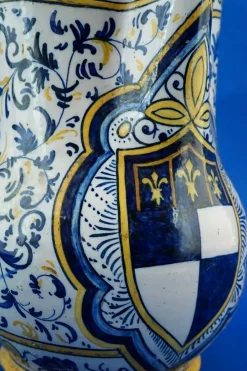 Antike Majolikierte Keramik Krug Vase aus der Renaissance von Montelupo Fiorentino