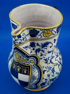 Antike Majolikierte Keramik Krug Vase aus der Renaissance von Montelupo Fiorentino