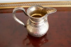 Antike Milchkanne aus Silber