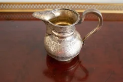 Antike Milchkanne aus Silber