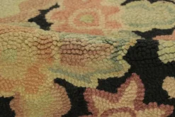 Antiker amerikanischer Wollteppich mit Haken von Rug & Kelim, 1920er