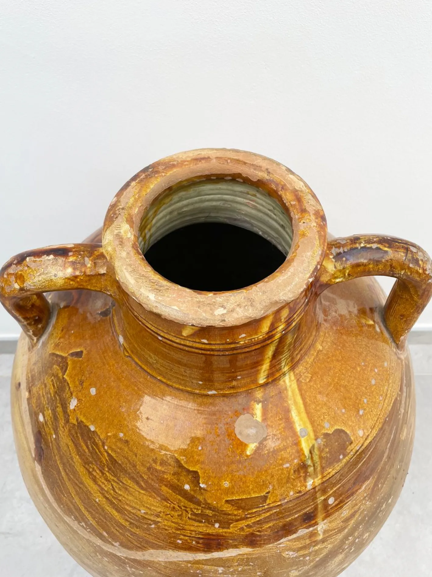 Antiker apulischer Orcio Topf