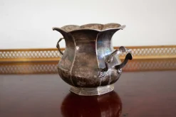 Antiker Behälter aus Silber