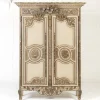 Antiker bemalter französischer Holzschrank, 1700er