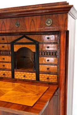 Antiker Biedermeier Sekretär aus Nussholz, 1825