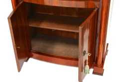Antiker Biedermeier Sekretär aus Nussholz, 1825
