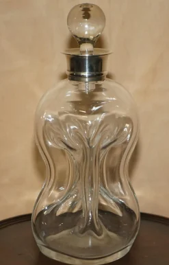Antiker Dekanter aus Sterlingsilber mit Kragen, 1903