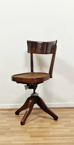 Antiker Drehbarer Schreibtischstuhl aus Buche, 1890er