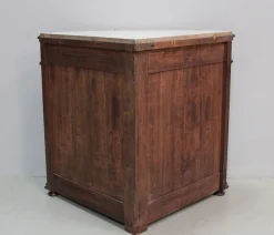 Antiker Eckschrank