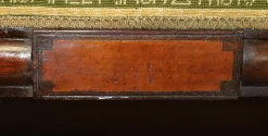 Antike Regency Bestickte Hartholz Chaiselongue, 1810