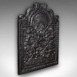 Antiker englischer Relief Kamin aus Gusseisen, 1900